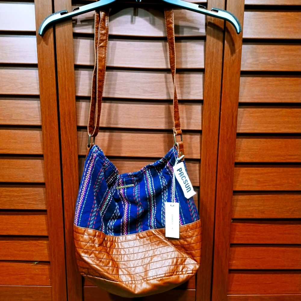 Pacsum purse